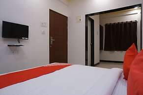 OYO 22963 White Castle Heritage