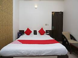 OYO 19334 Flagship Shanta Inn Charbagh