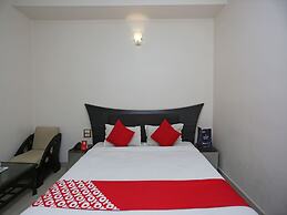 OYO 19334 Flagship Shanta Inn Charbagh
