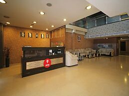 Capital O 7331 Hotel Downtown