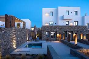 Paros Comfy Suites
