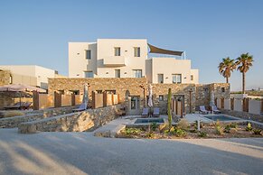 Paros Comfy Suites