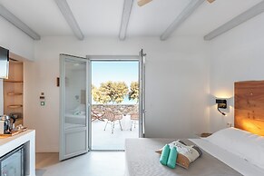 Paros Comfy Suites