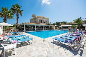 Kavos Plaza Hotel