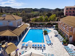 Kavos Plaza Hotel