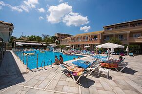 Kavos Plaza Hotel