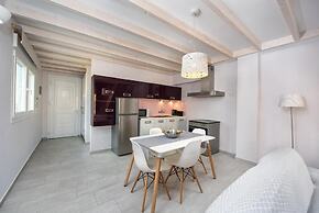 Kavos Plaza Hotel