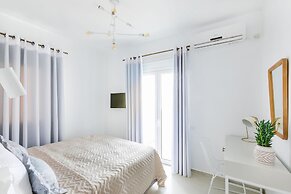 360 Caldera View Villa by Caldera Houses