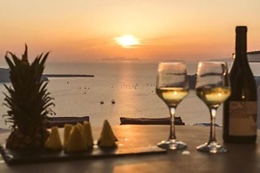 Seascape Villa by Caldera Houses