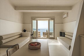 Seascape Villa by Caldera Houses