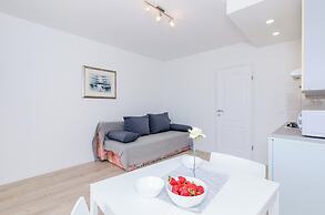 Color Apartments