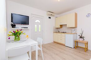 Color Apartments