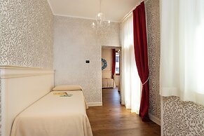 Charming Palace Santa Fosca