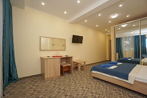 Viamond Hotel