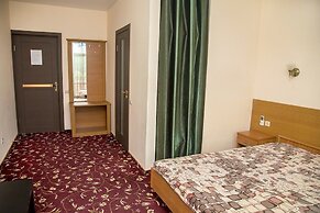 Viamond Hotel