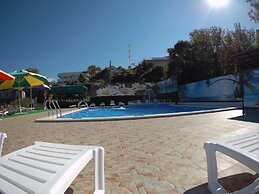 Viamond Hotel