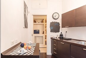 Mazzini Stylish 6 Pax Apartment