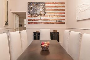 Mazzini Stylish 6 Pax Apartment