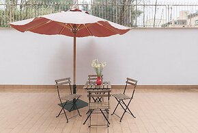 Micheli 4 Pax Apartment with Terrace