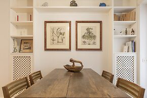 Micheli 4 Pax Apartment with Terrace