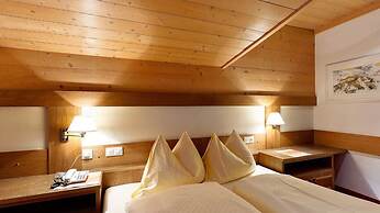 Hotel & Art Kristiana