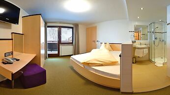 Hotel & Art Kristiana