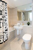 Spacious 2 Bed - Battersea High Street