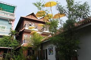 The Coconut House Villa