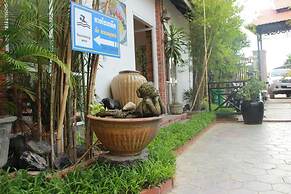 The Coconut House Villa