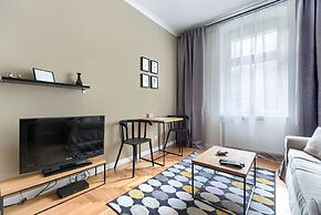 MARGI Nell Apartament