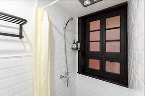 Shanghai Yanshe Middle Fuxing Rd Branch