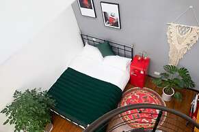 Shanghai Yanshe Middle Fuxing Rd Branch