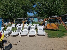 Paradise Beach Resort