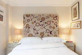 Notting Hill Retreat