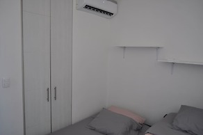 Sea View Apartment with Swimming Pool & Hot Tubs