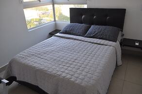 Sea View Apartment with Swimming Pool & Hot Tubs