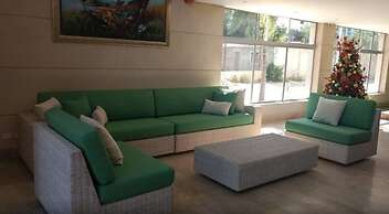 Sea View Apartment with Swimming Pool & Hot Tubs