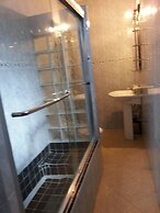 Jah Freedom Inn Negril