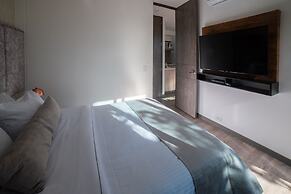 Hotel Class Suites By Colclick