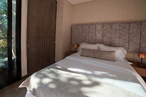 Hotel Class Suites By Colclick