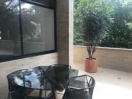 Hotel Class Suites By Colclick