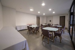 Hotel Class Suites By Colclick
