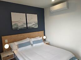 Hotel Class Suites By Colclick