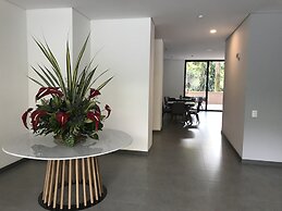 Hotel Class Suites By Colclick