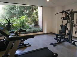 Hotel Class Suites By Colclick