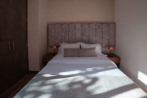 Hotel Class Suites By Colclick