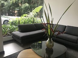 Hotel Class Suites By Colclick