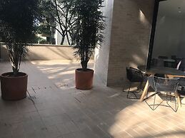 Hotel Class Suites By Colclick