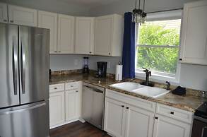 Beach Cottages at Lake George