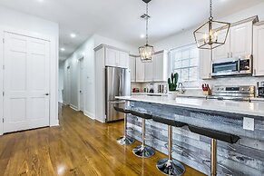 Newly Renovated 4BD Penthouse